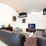 La Cantinetta Di Milano - The Wine Cave In Milan, Huge 110Sqm Apartment Next To Central Station