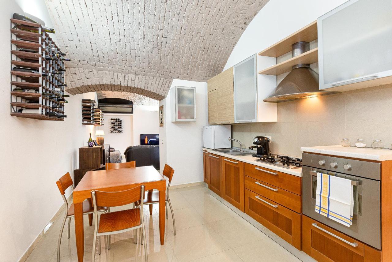 Apartamento La Cantinetta Di - The Wine Cave In Milan, Huge 110sqm Next To Station Milán