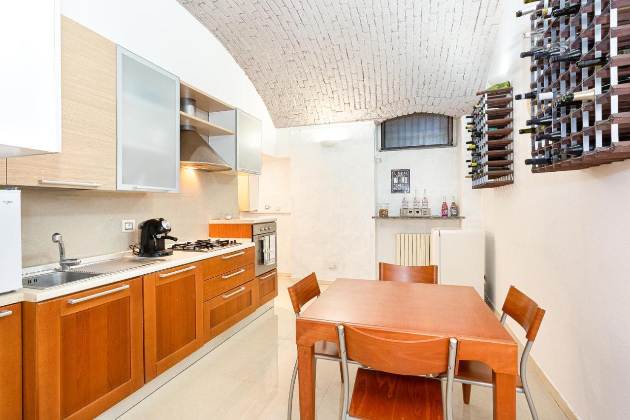 La Cantinetta Di - The Wine Cave In Milan, Huge 110sqm Next To Station * Milán